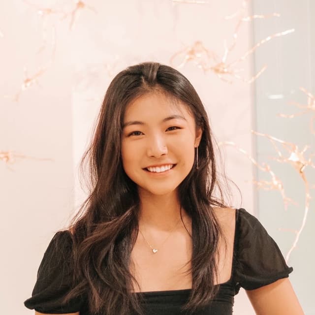 Kelly Wu